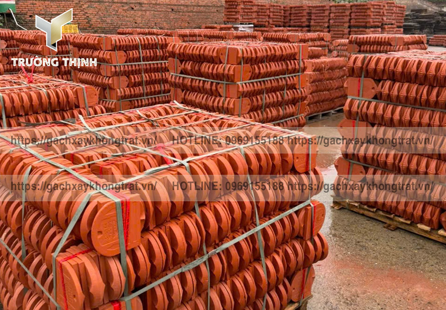 Ngói hài 150 Giếng Đáy Hạ Long được Trường Thịnh giao hàng tới chân công trình