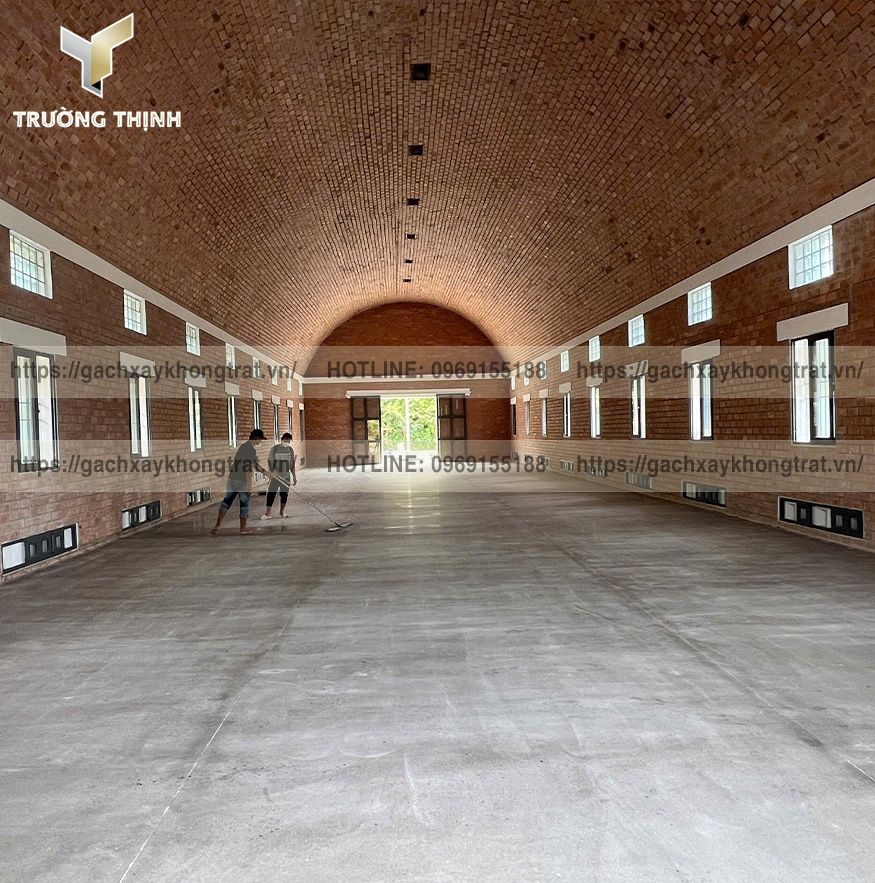   Gạch xây không trát 2 lỗ Giếng Đáy cho công trình công cộng: Ưu điểm, ứng dụng & Địa chỉ phân phối