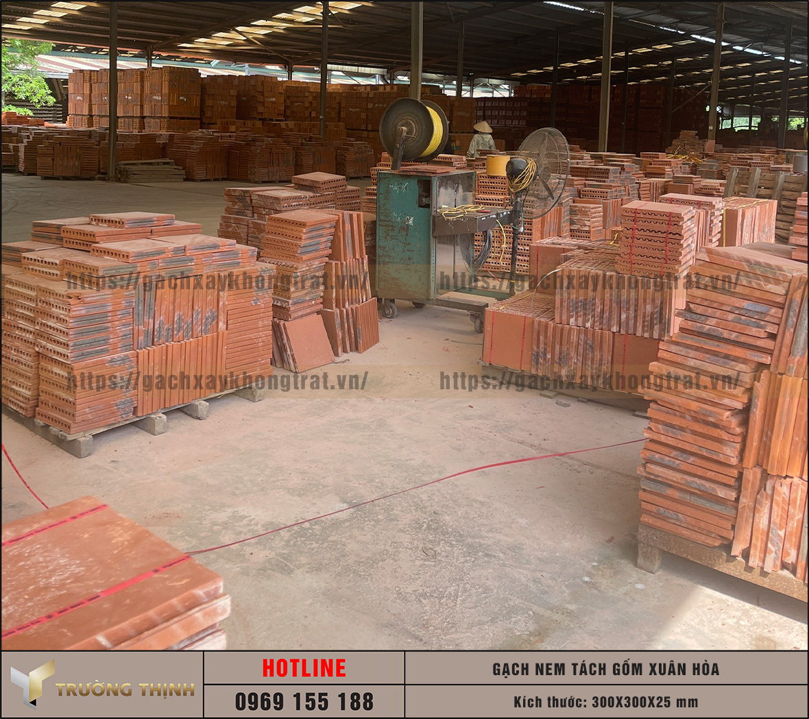 Đại lý phân phối gạch nem tách 300x300x25 gốm Xuân Hòa giá gốc tại nhà máy