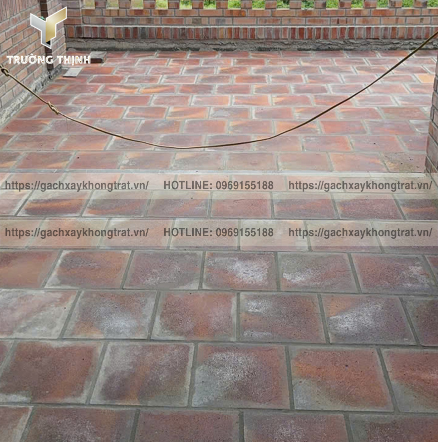 Gạch bát cổ 300x300x50 lát nền cho công trình tâm linh: Vẻ đẹp vĩnh cửu cùng thời gian