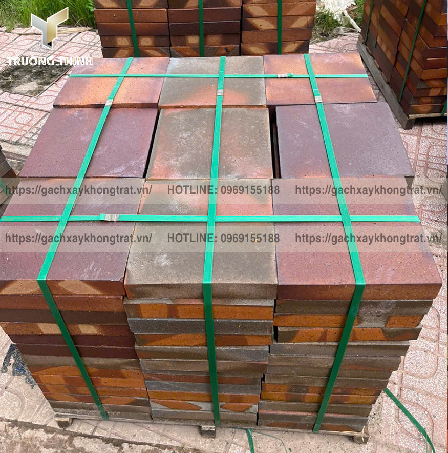 Gạch bát cổ 300x300x50 lát nền cho công trình tâm linh: Vẻ đẹp vĩnh cửu cùng thời gian