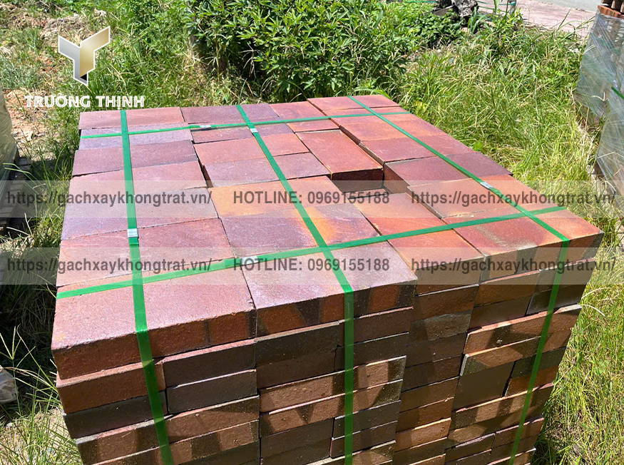 Gạch Cổ - Gạch bát thủ công đốt củi 300x300x50: Nét Đẹp Hoài Cổ & Bền Vững | Trường Thịnh
