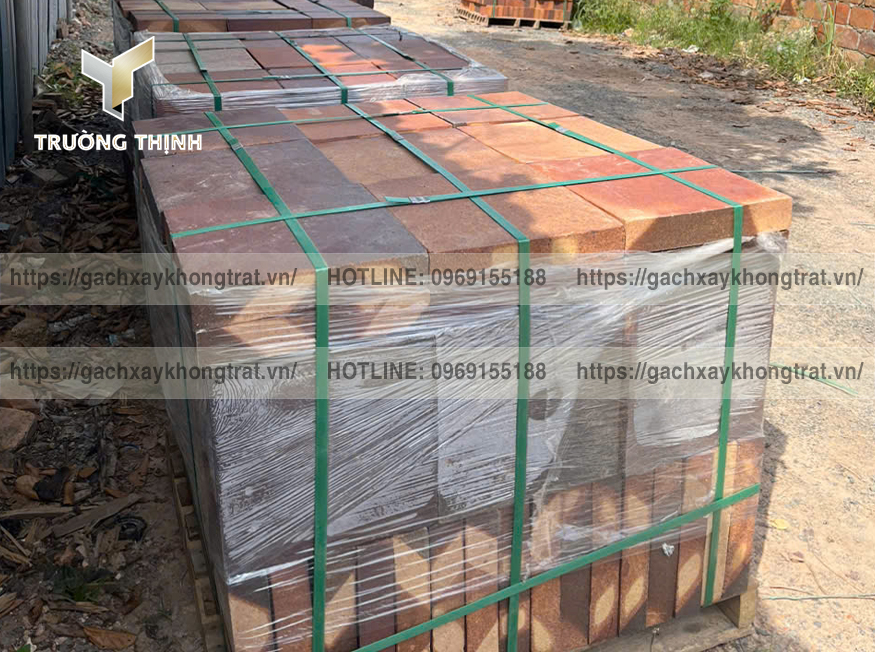 Gạch Cổ - Gạch bát thủ công đốt củi 300x300x50: Nét Đẹp Hoài Cổ & Bền Vững | Trường Thịnh