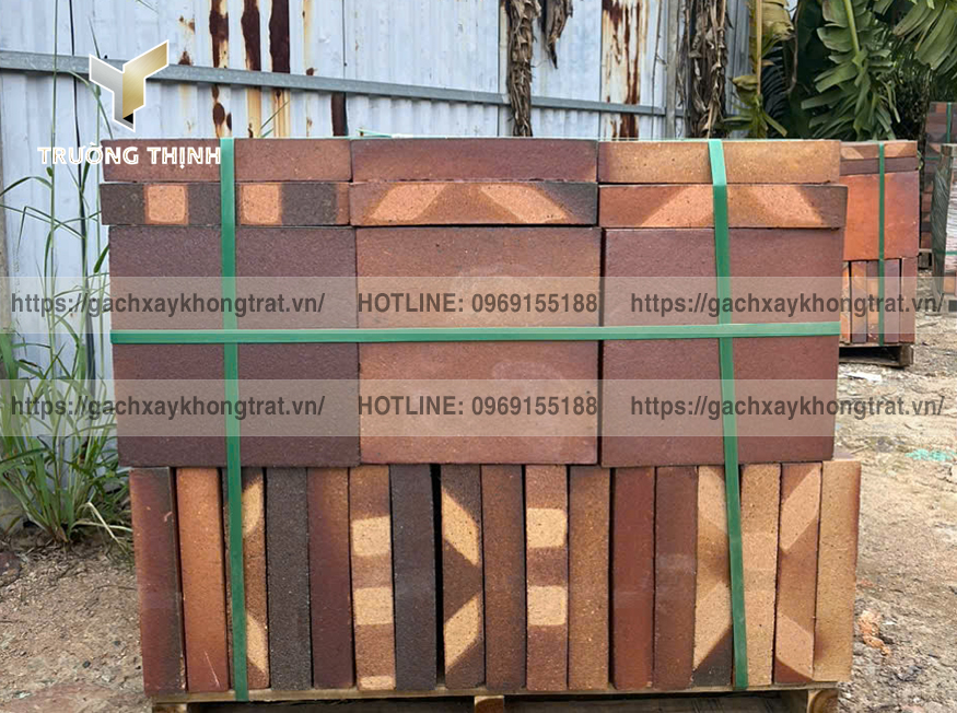 Gạch Cổ - Gạch bát thủ công đốt củi 300x300x50: Nét Đẹp Hoài Cổ & Bền Vững | Trường Thịnh
