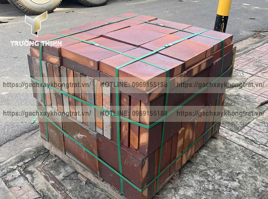 Gạch Cổ - Gạch bát thủ công đốt củi 300x300x50: Nét Đẹp Hoài Cổ & Bền Vững | Trường Thịnh