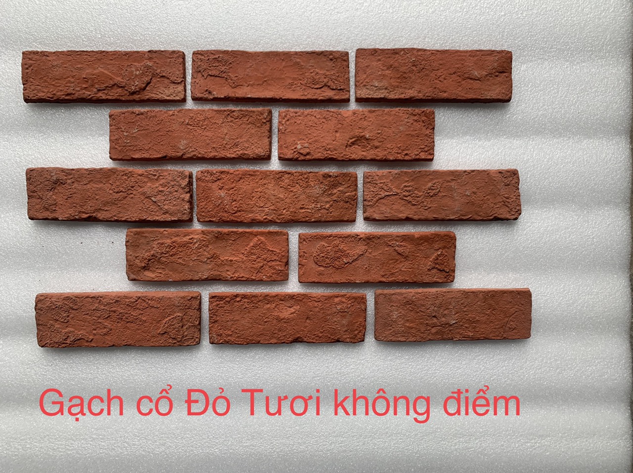 Gạch cổ màu đỏ tươi không điểm Vĩnh Cửu cao cấp