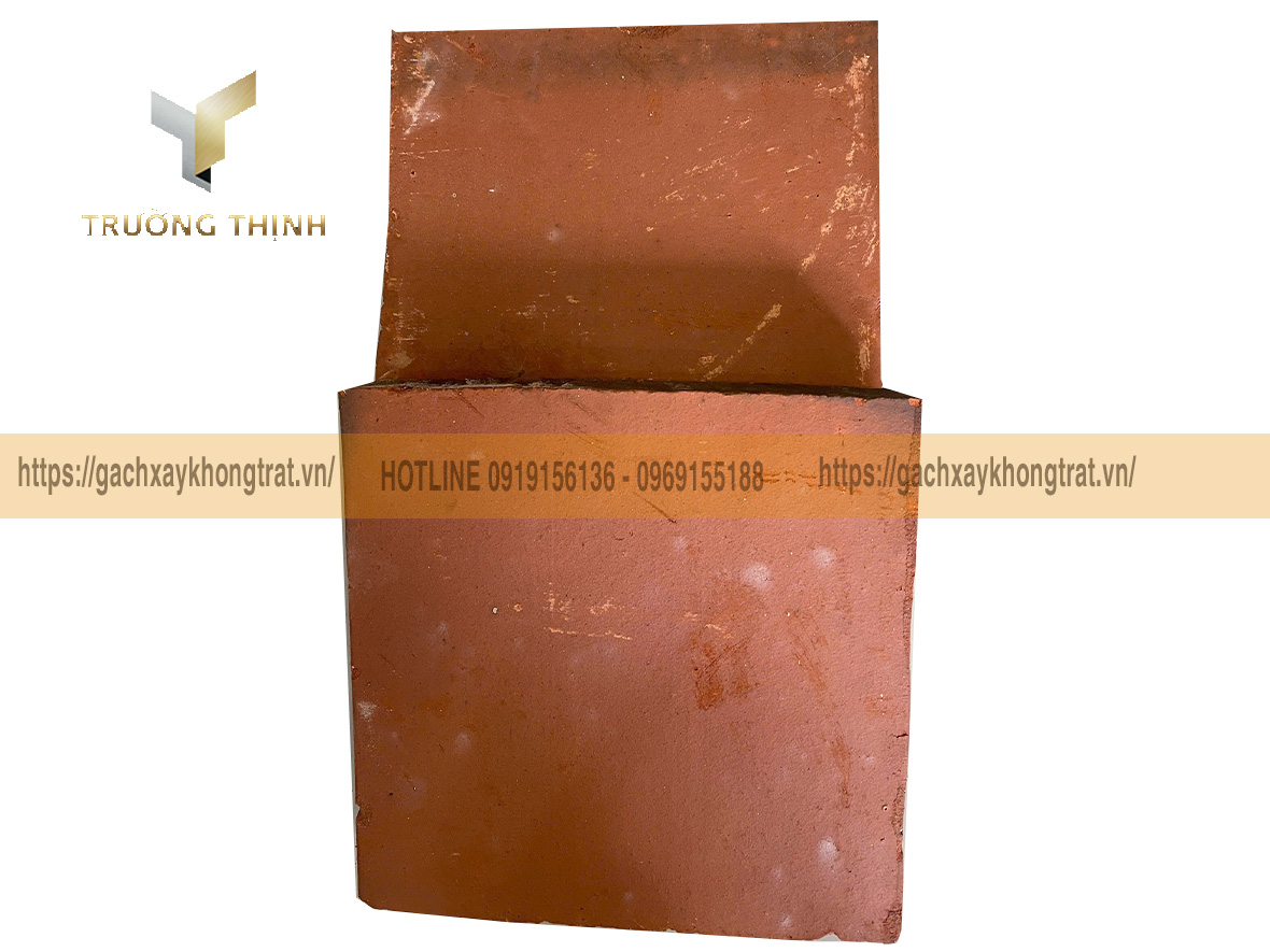 Gạch bát 2 mặt 300x300x50 Đông Anh đang được trưng bày và phân phối bởi Trường Thịnh