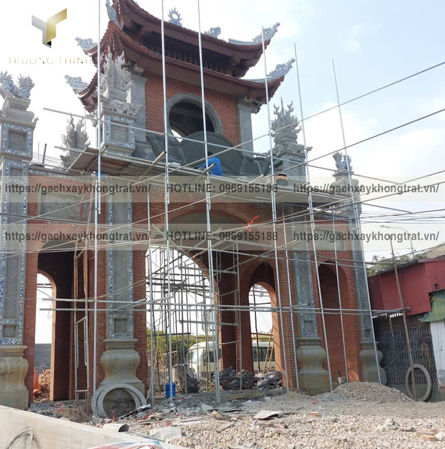 Gạch Xây Tường Không Trát Cho Công Trình Tâm Linh: Nét Đẹp Hoài Cổ & Trang Nghiêm