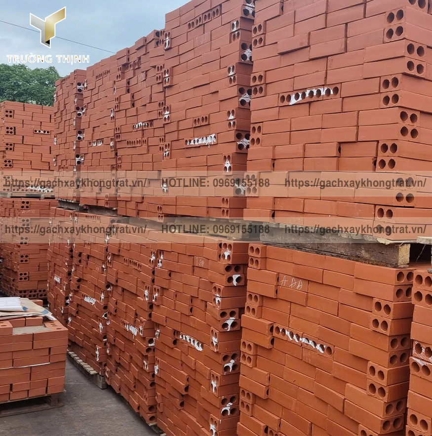 Gạch Xây Tường Không Trát Cho Công Trình Tâm Linh: Nét Đẹp Hoài Cổ & Trang Nghiêm