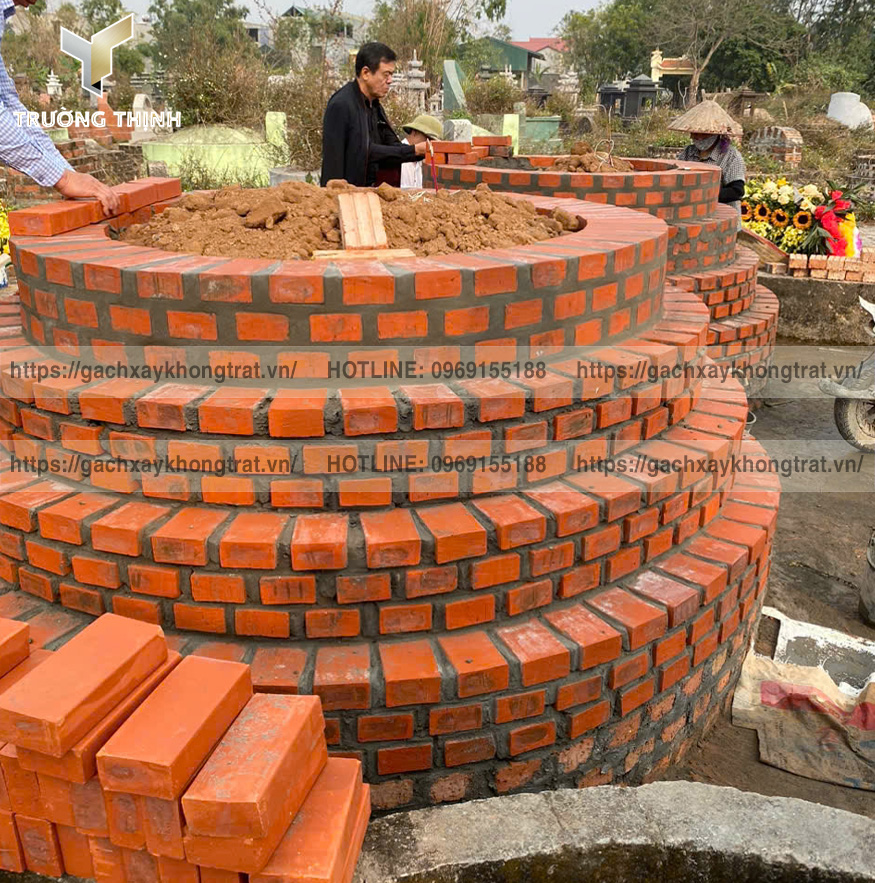 Khám phá các mẫu gạch đặc xây không trát xây mộ đẹp từ thương hiệu Xuân Hòa Hà Nội và Thiện Chí. Gạch cao cấp, bền màu, chống thấm, phân phối bởi Trường Thịnh Group.