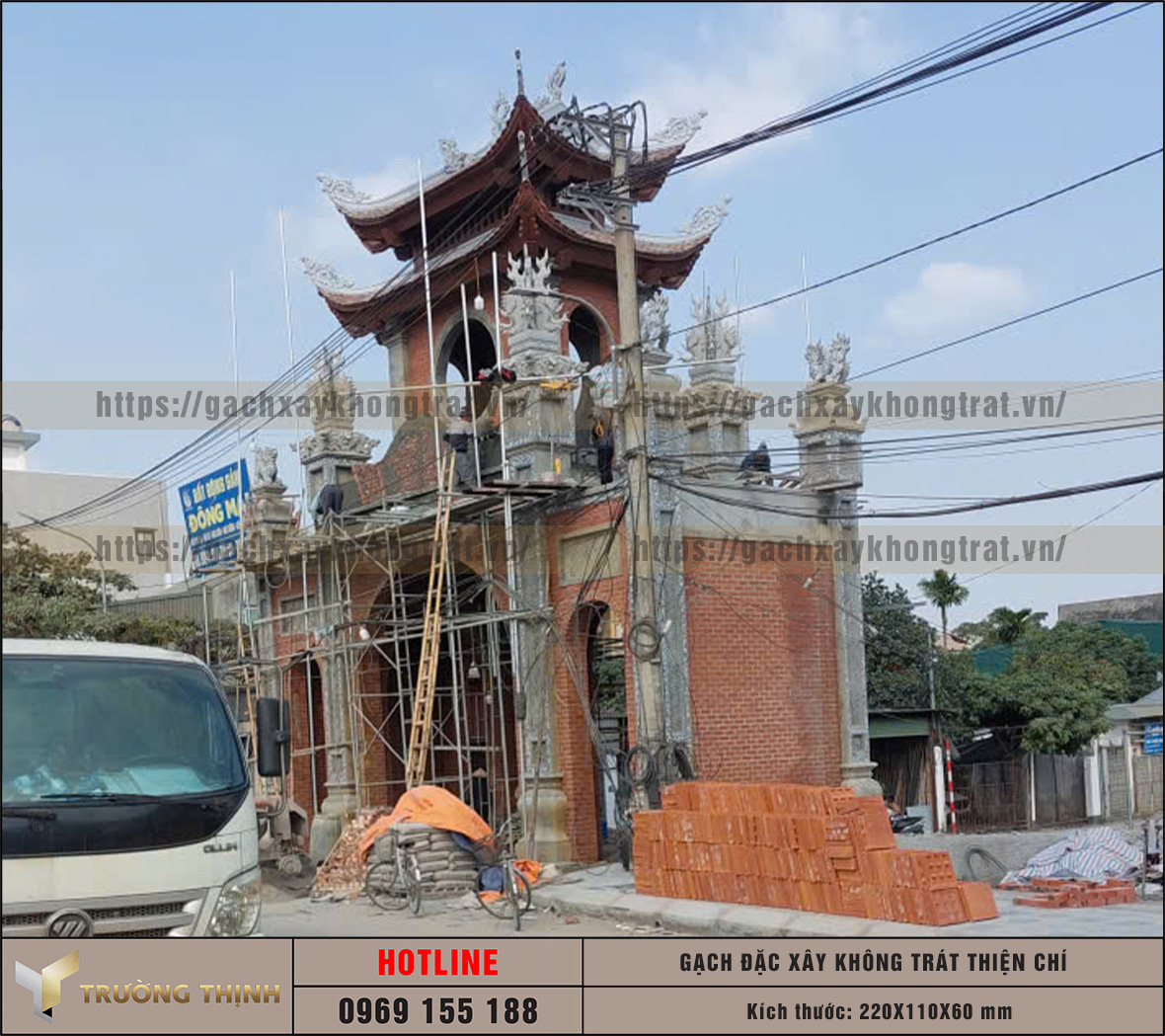 Thiết kế cổng tam quan bằng gạch đất nung không trát: Sự giao thoa giữa hồn cốt dân tộc và kiến trúc đương đại